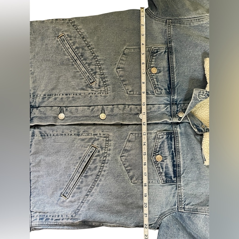 Gap oversized Sherpa lined Trucker jeans Jacket - Picture 11 of 12